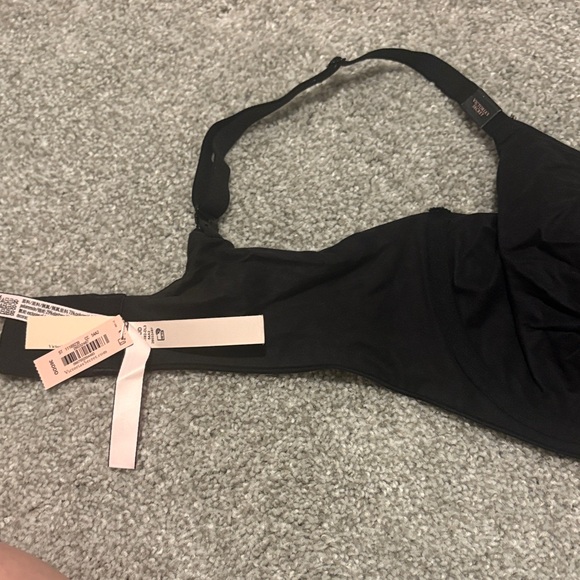 NWT 36DDD Victoria's Secret Body by Victoria unlined Demi Black Bra - Picture 5 of 5